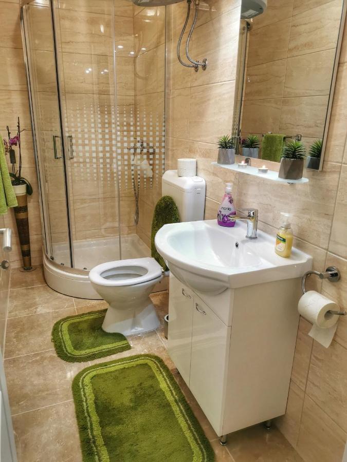 Atrium Apartment โอเรบิก ภายนอก รูปภาพ